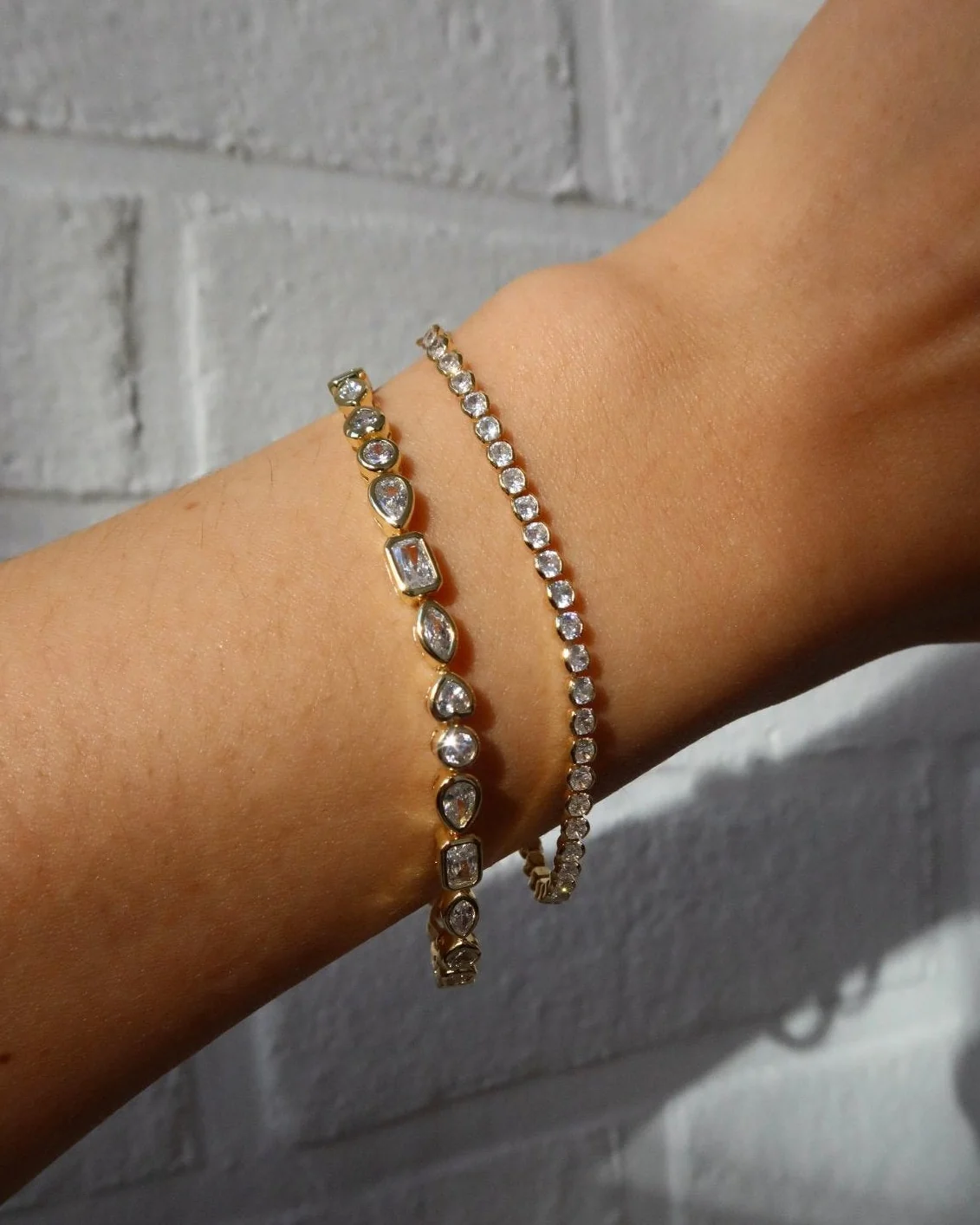 MIRA BEZEL TENNIS BRACELET - Image 5
