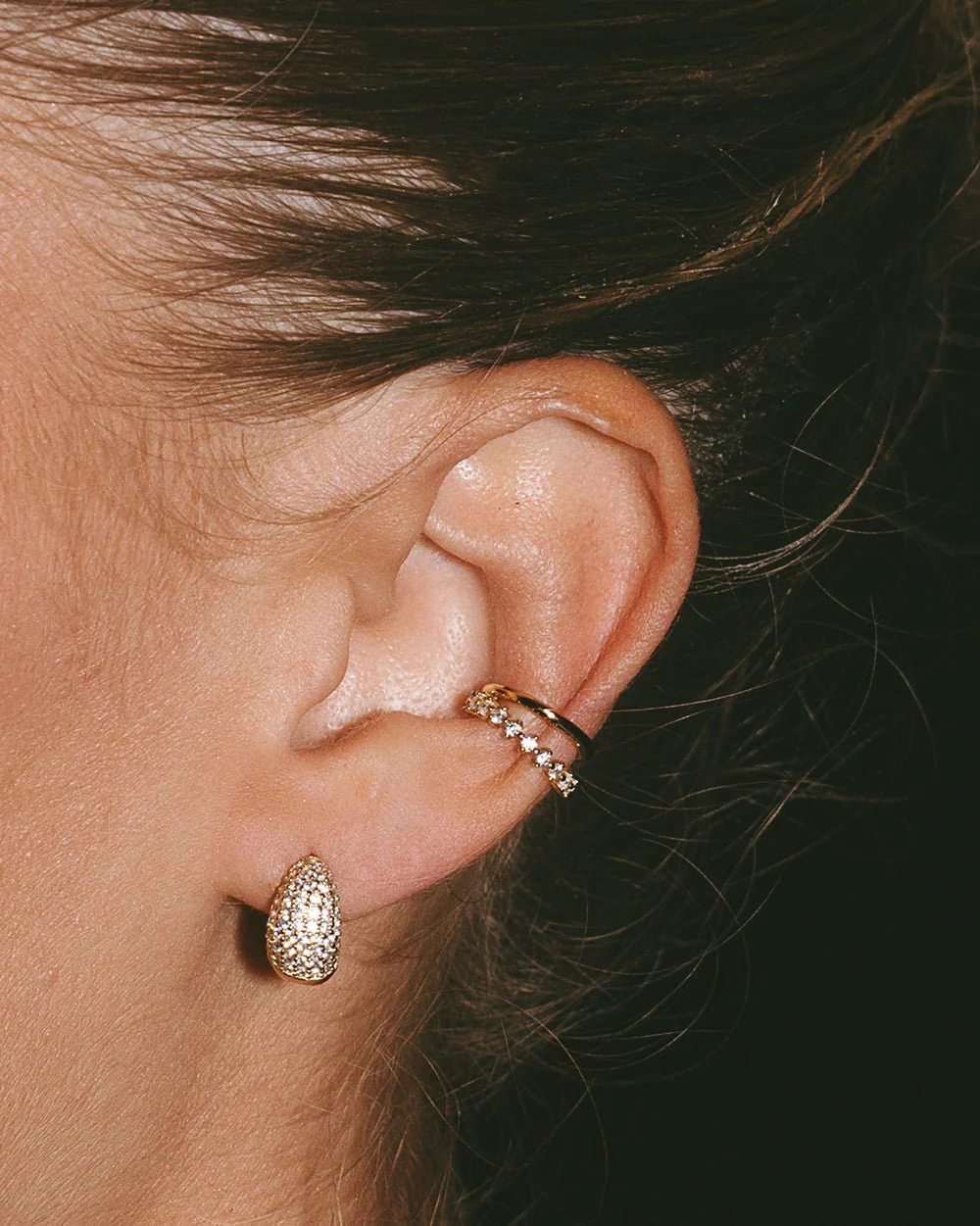 BIRDIE PAVÉ & GOLD DOUBLE EAR CUFF - Image 5